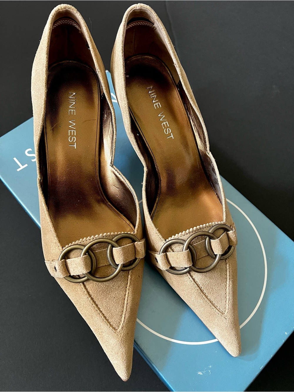 Nine West Woman’s Tan Suede Pointed Kitten Heels